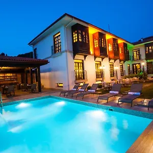  Hotel Livia Garden