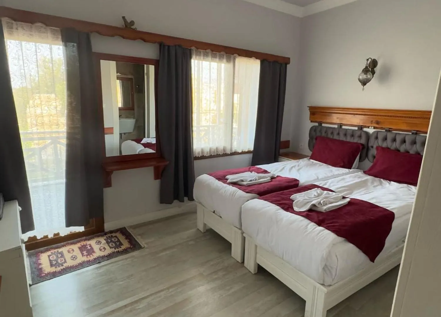 Ephesus Selcuk Castle View Suites Apartment